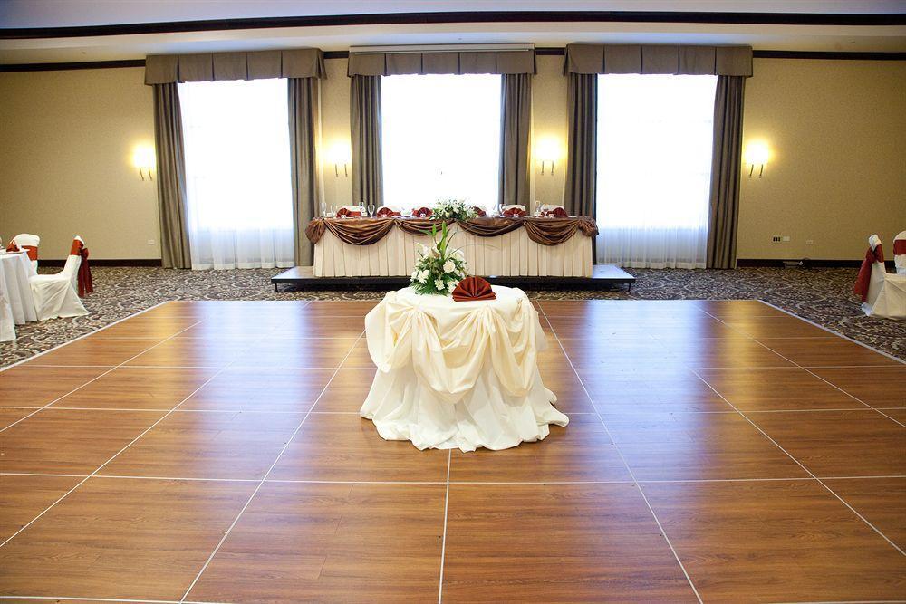 Hotel Gurnee Bagian luar foto