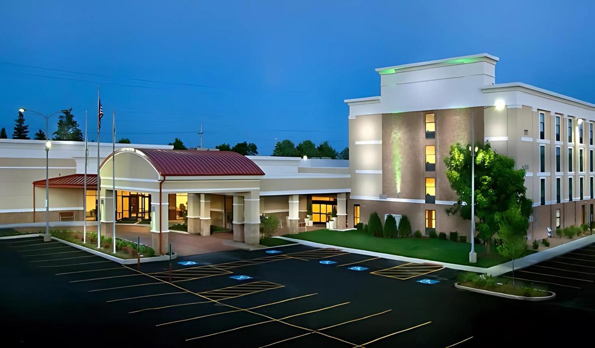 Hotel Gurnee Bagian luar foto