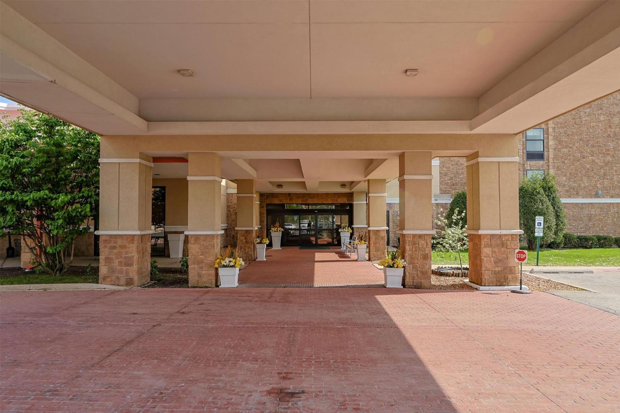 Hotel Gurnee Bagian luar foto